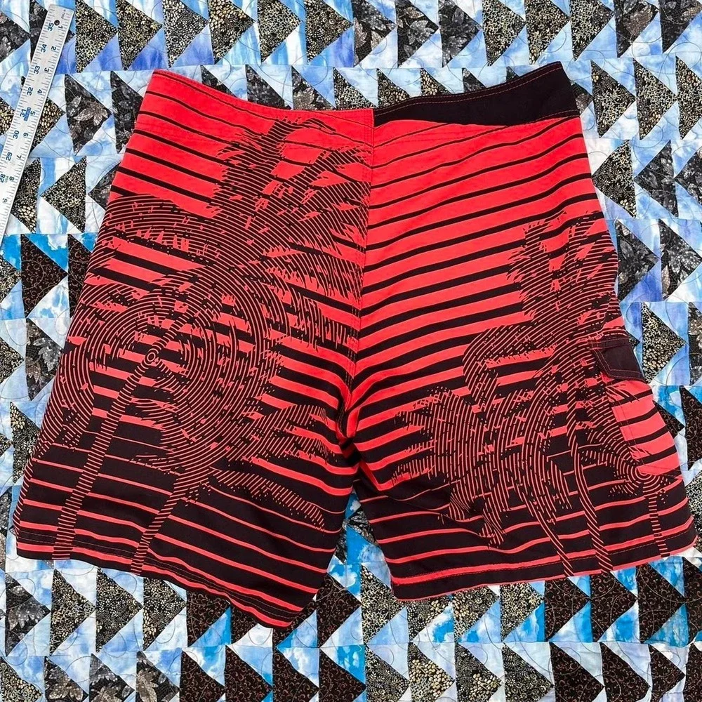 2000s Billabong Boardshorts